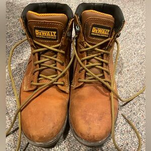 DeWalt non slip work boots